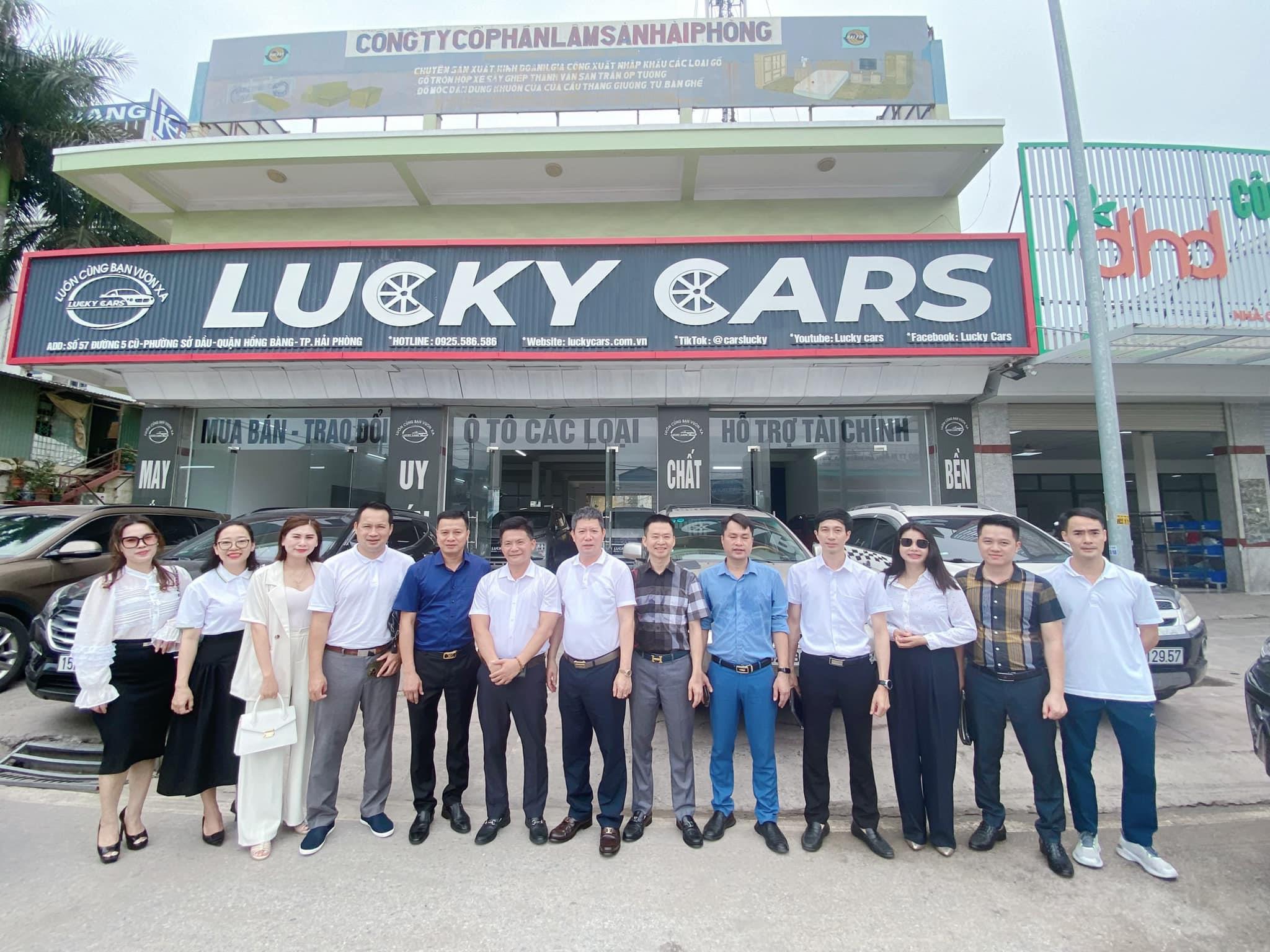 Đoàn Hội DNT Hải Phòng thăm Công ty Cổ phần Lucky Cars