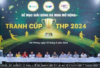 CLB Bóng đá Doanh nhân trẻ Hải Phòng giành giải Á quân tại giải bóng đá mini tranh Cup THP năm 2024