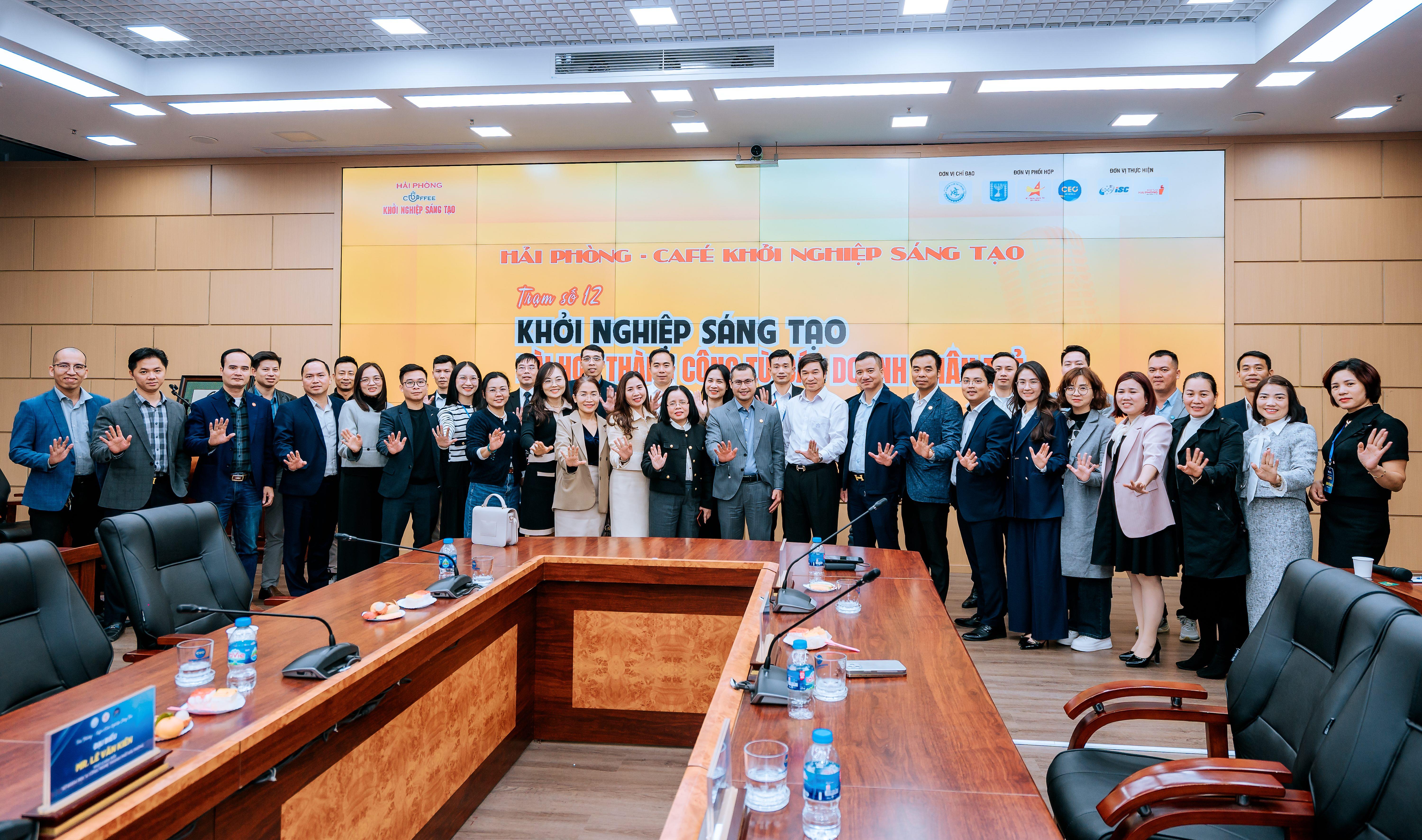 CLB CEO Xứ Đông (trực thuộc Hội Doanh nhân trẻ Hải Phòng) tổ chức thành công chương trình “Hải Phòng – Coffee khởi nghiệp sáng tạo”