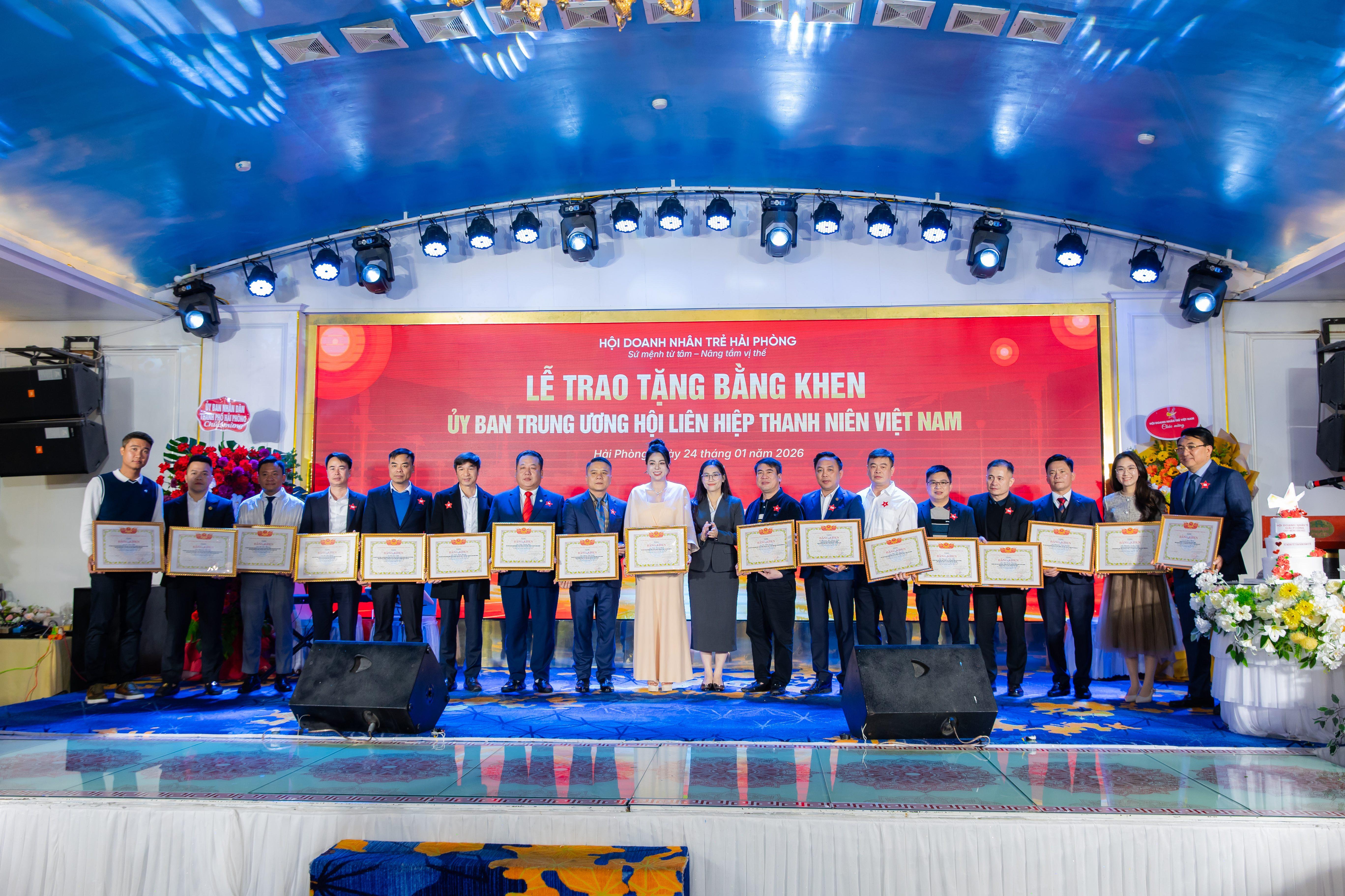 Hội nghị tổng kết công tác Hội và phong trào Doanh nhân trẻ Hải Phòng năm 2025