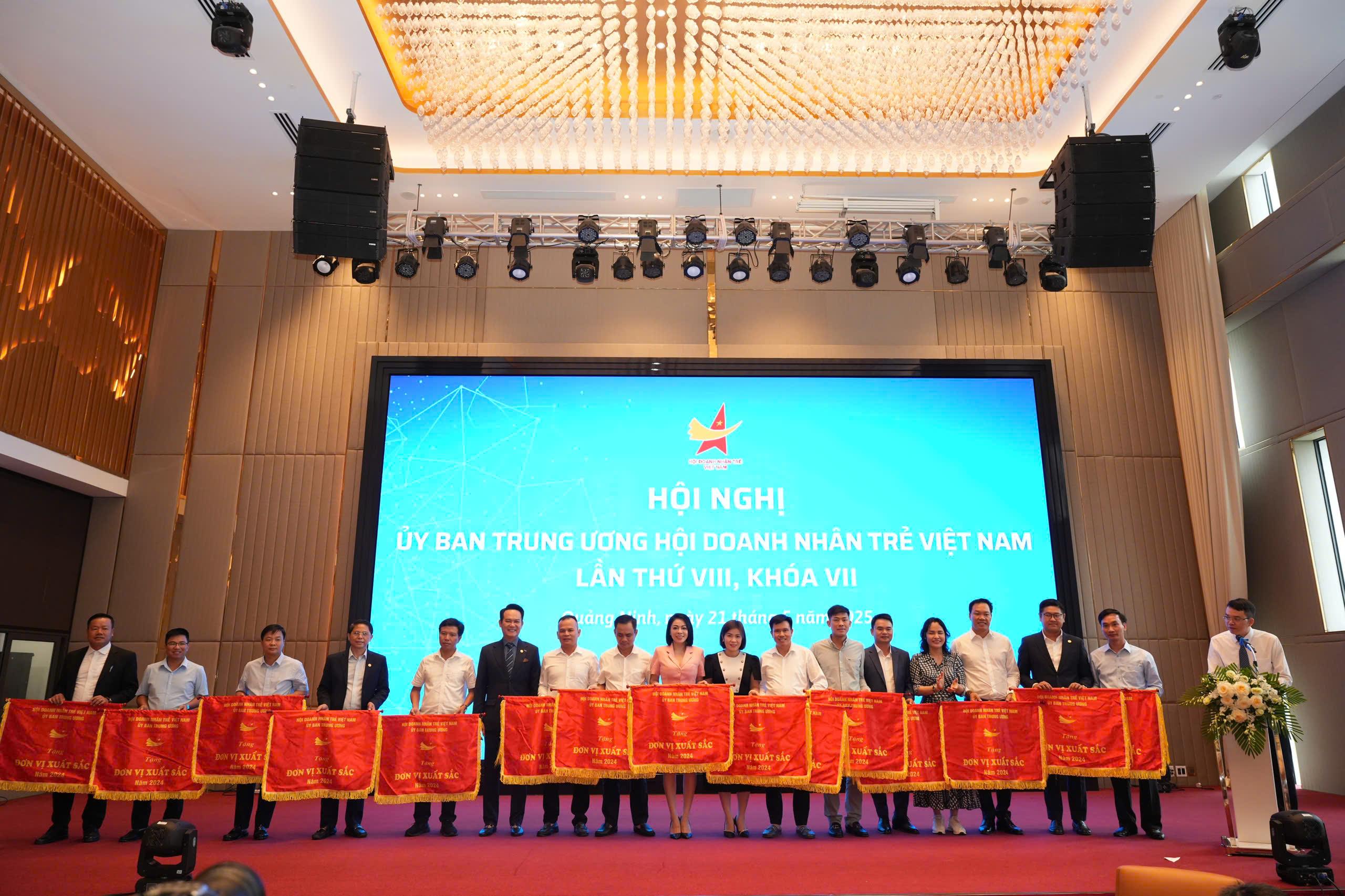 Hội nghị Ủy ban Trung ương Hội Doanh nhân trẻ Việt Nam lần thứ VIII, khóa VII Thống nhất nhiều nội dung trọng tâm