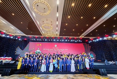 Đoàn đại biểu Hội Doanh nhân trẻ Hải Phòng tham dự Đại hội Hội Doanh nhân trẻ Đà Nẵng lần thứ VIII