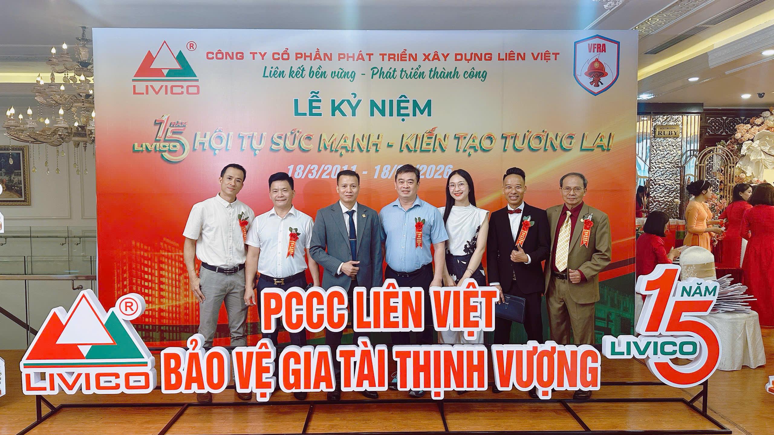Hội Doanh nhân trẻ Hải Phòng chúc mừng Lễ kỷ niệm 15 năm thành lập Công ty CP Phát triển Xây dựng Liên Việt (LIVICO)